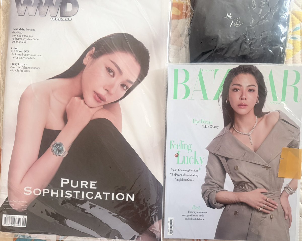 dani_ivanahi's tweet photo. Muchas gracias a @ColOriental estoy muy feliz con mis productos, desde Tailandia hasta Colombia 🫶🏻 todo perfecto 👍🏻 

#FayePeraya 
#FabelEntertainment
#MerchFaye https://t.co/DGVrHQle4t