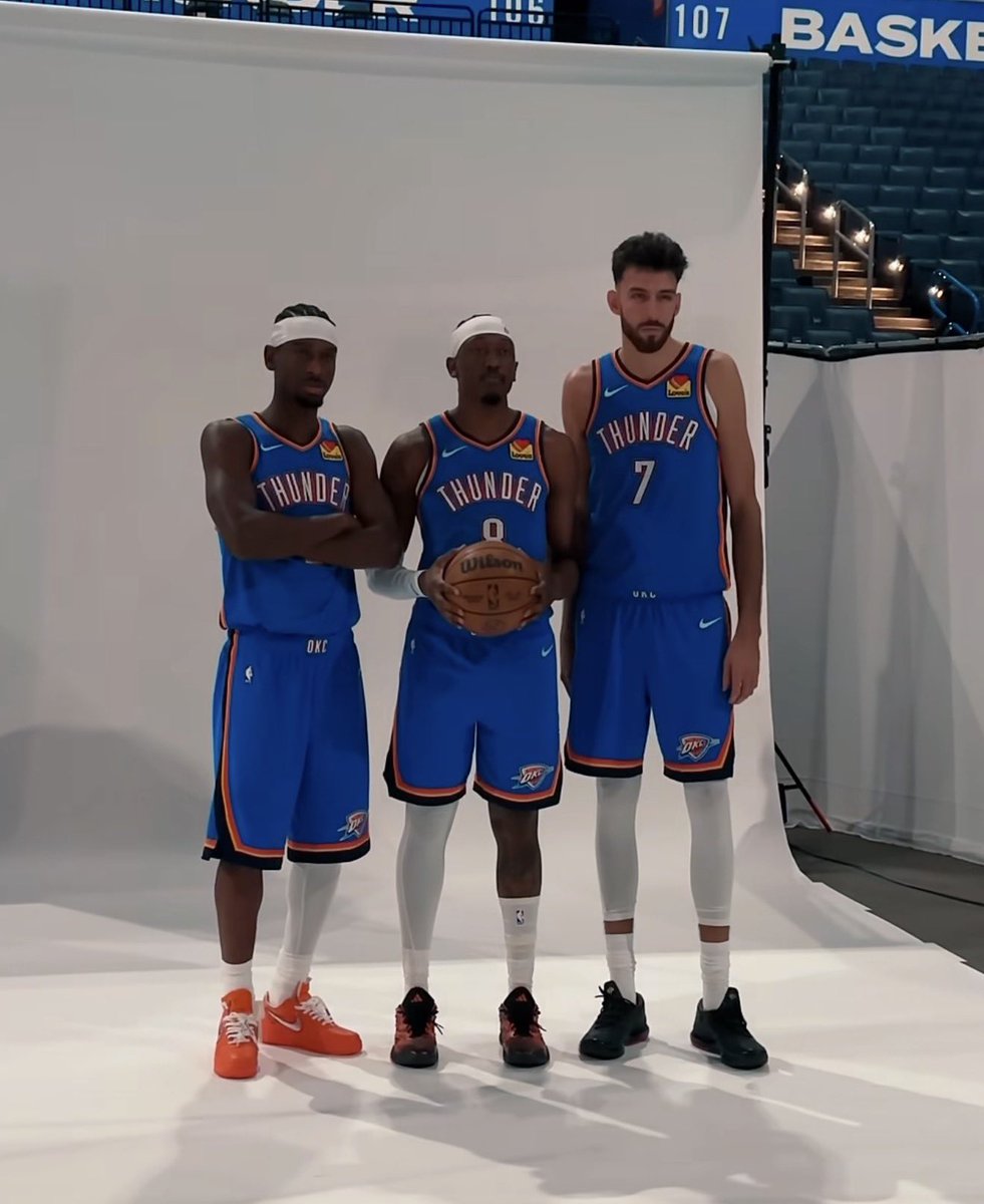 SkyedOKC's tweet photo. we are so fucking back https://t.co/WIIqODQ0NO