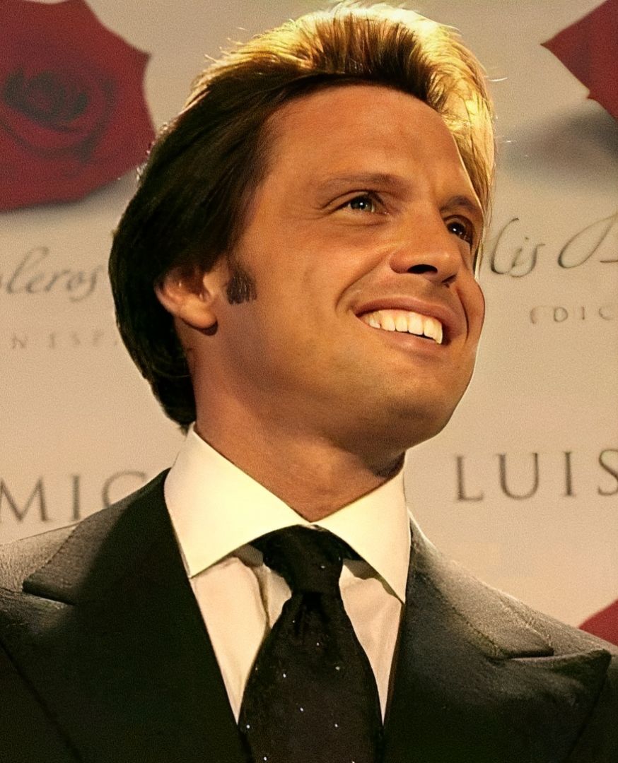 todoxluismiguel's tweet photo. Excelente Inicio de Semana para todos ♥
@lmxlm #LuisMiguel #TXLM #FansClubOficialChile #TXLM38 https://t.co/xIu4PtSEG0