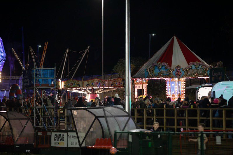 ChaddertonFC's tweet photo. Back with a BANG! 🎆 

Folllowing the huge success of last years event, we are pleased to announce announce Chadderton FC Firework Display 2026! 

Spectacular Fireworks, Live Music, Funfair for all ages and plenty of Food &amp; Drink stalls are sure to make for a Spectacular Event! https://t.co/G5ryiQHYse