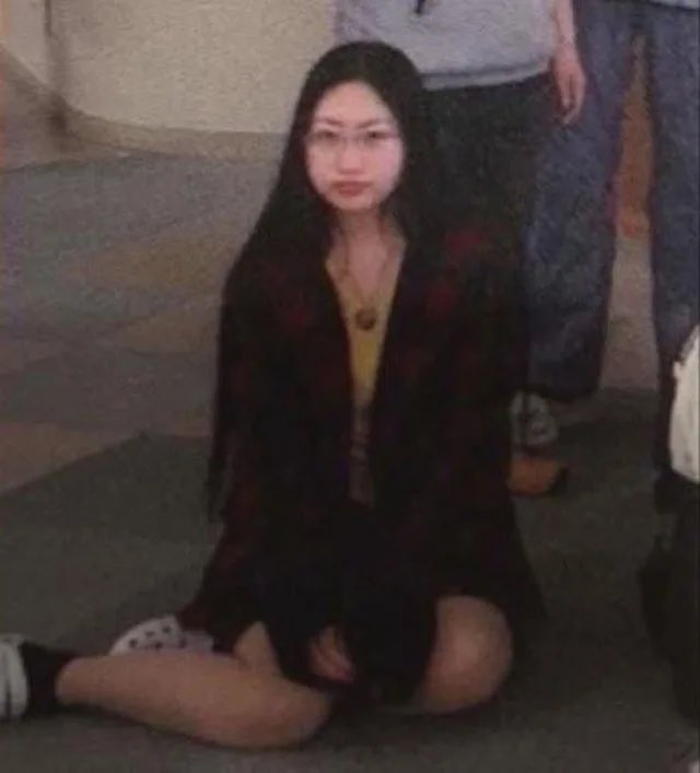 achinesewoman's tweet photo. “me when i got the doll autism instead of” https://t.co/whd0xnyaRp