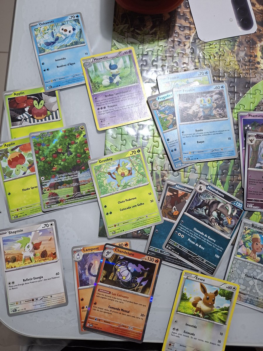 acervosewaddle's tweet photo. todas as minhas cartinhas que tem acervos (eu acho)!!!!

desculpa gnt mas não dá pra marcar todo mundo🫠
to precisando comprar um binder pra guardar elas, alguem tem alguma indicação? https://t.co/wPdABgAL93