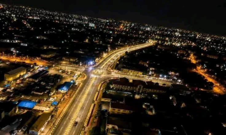 mrobichukwu's tweet photo. Aside from Abuja, no other state comes close to Enugu in terms of cleanliness, serenity, greenery and overall beauty.

Calabar formerly held the 3rd  position, but they’ve fallen off, and Akwa Ibom is gradually taking over from them.

Enugu amaka! 🥰🌿 https://t.co/krdT2zO8SC