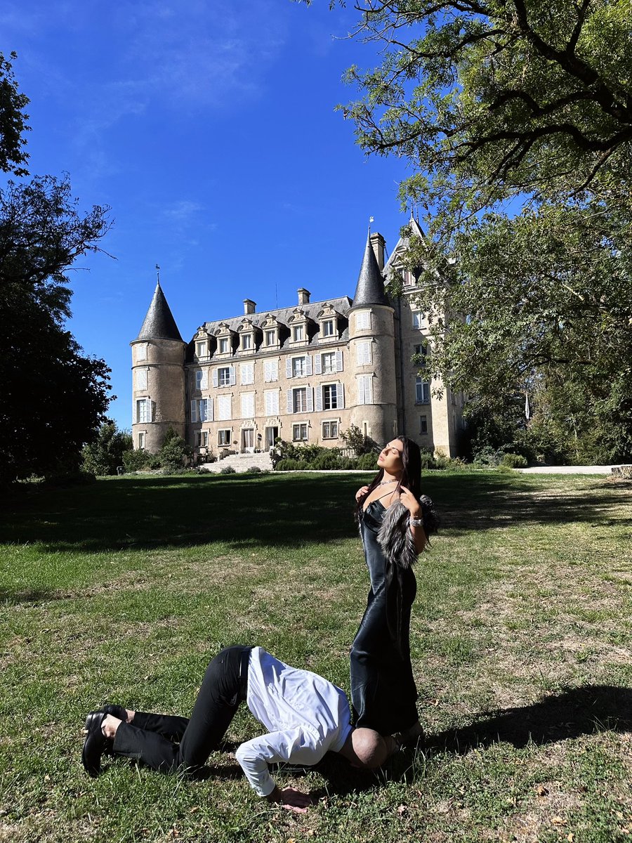 FemdomVamp's tweet photo. Recently, my sub bought me a vineyard.

And now I’m entering a completely new chapter: learning the art of winemaking and creating my very first bottles. 🍷

But of course, I don’t want to make just another wine.

I want this to be a journey — traditional, old-school, sensual, and deeply connected to the land.

So I’m inviting the Dommes to join me for the first harvest. I have this vision of bringing back the atmosphere of old vineyard traditions: our subs working in the fields, picking grapes for us while we take complete control of the process.

And then comes the part I’m most excited about: the grapes themselves.

We’ll experiment with traditional grape-stomping, with the Dommes taking the lead and turning the entire process into a ritual of power, femininity, and pleasure. 👑🍇

The final wine should be made for real fetishists — not just another bottle on a shelf.

And I want to document the entire journey: from the first grapes picked from the vines to the moment we finally taste the wine we created.

Because for me, the most beautiful part isn’t simply having the finished bottle.

It’s the journey of creating it.

This is only the beginning of my wine story. 🍷🖤