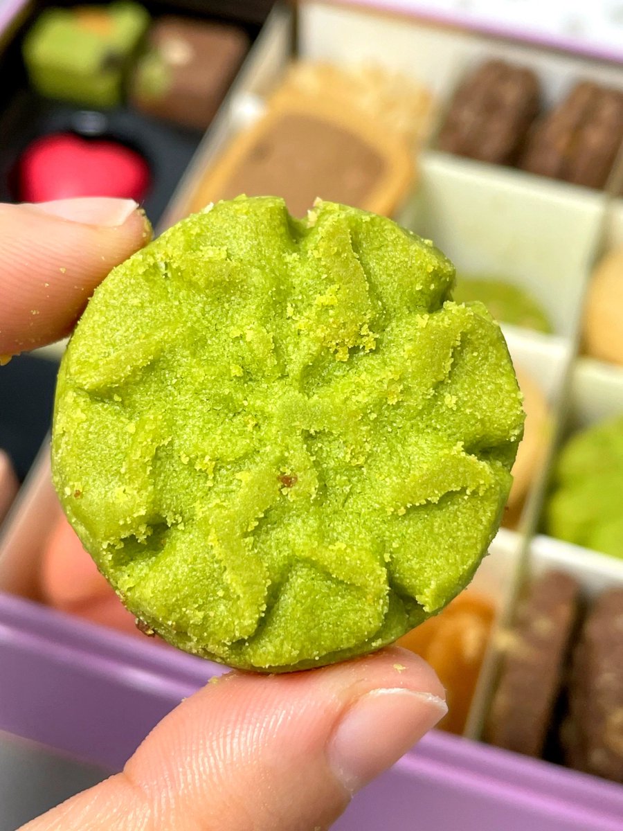 Allenaezfmy's tweet photo. Compartiendo mis snacks crujientes favoritos para la tarde: nachos con queso y galletas de chocolate. Perfectos para charlar con amigos! https://t.co/q0YnLFpxKC