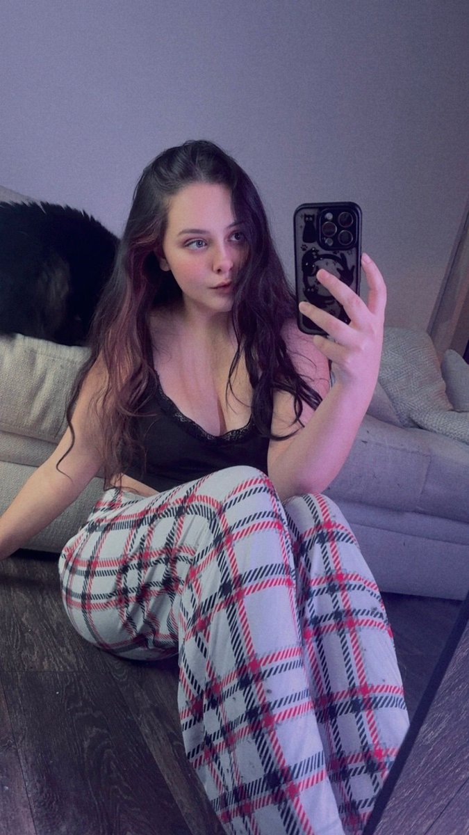 tkittyof tweet picture