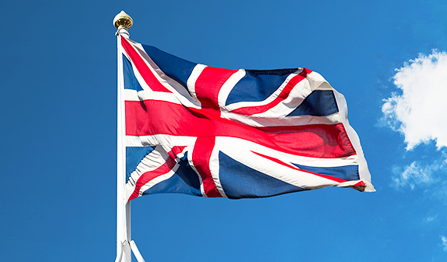 GRTBritishParty's tweet photo. #STOPTHEBOATS NOW Close the borders as this is Britain. That means #BritishFirst. The prime minister Andy Burnham and Home Secretary Shabana Mahmood actually encourage this to happen. They do nothing stop  them and they are actually welcomed by encouragement!!!! Um #Britishfirst https://t.co/KCj2M0K7HG