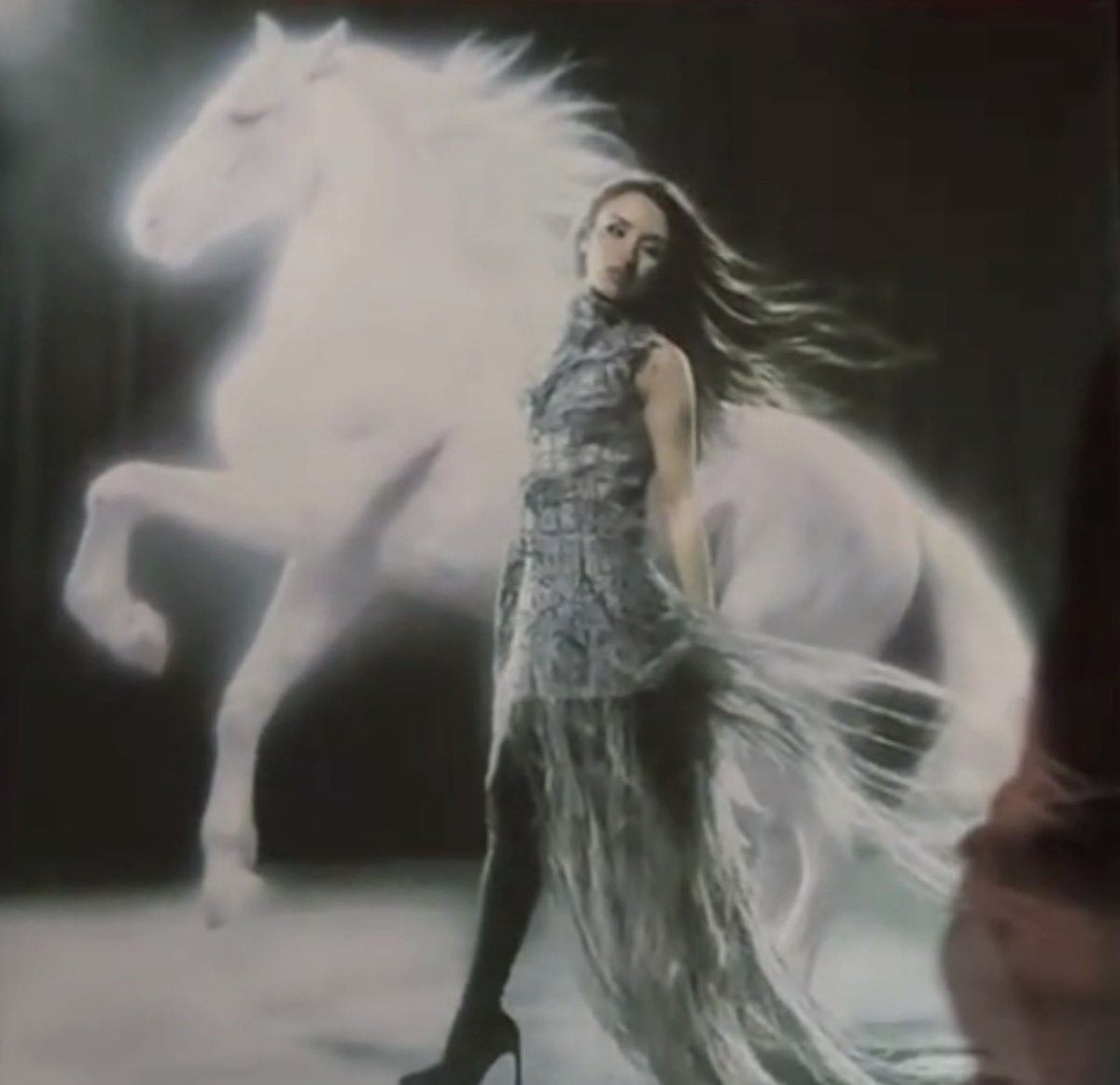 AntoineFoot_'s tweet photo. L'album d'Ambre ressemble beaucoup à Renaissance de Beyoncé #StarAcademy #AmberJadah https://t.co/Q2g0Rs1TXl