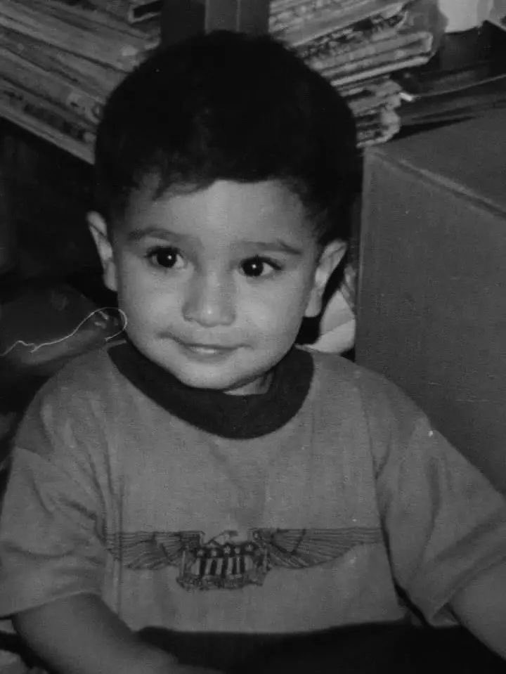 bh2soo2's tweet photo. ahad raza mir but as you scroll down he gets older and his smile gets bigger ㅡ a thread <3 https://t.co/EcEsFOWGjB