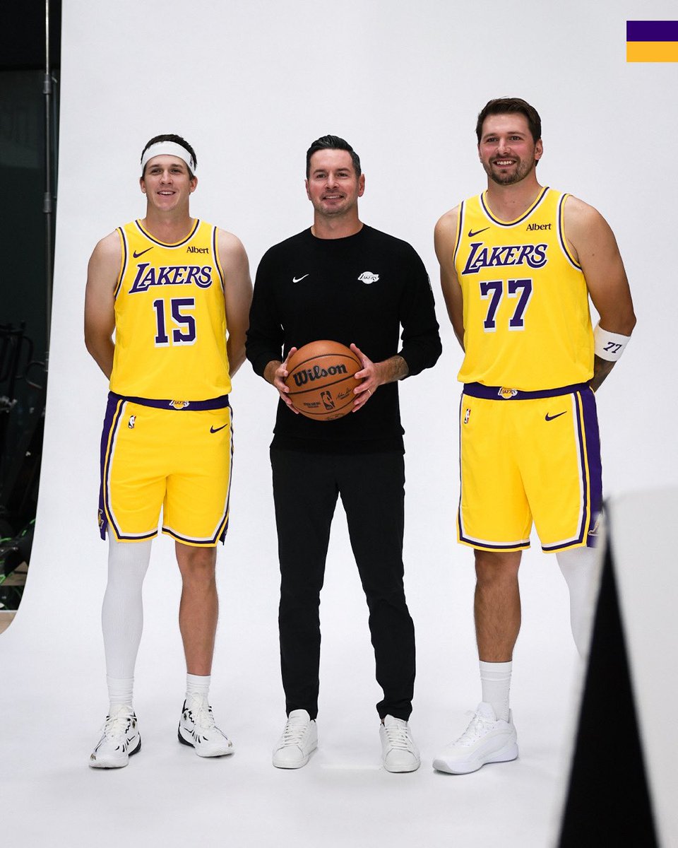 Lakers's tweet photo. Chapter three. https://t.co/zVYEOa5VDN