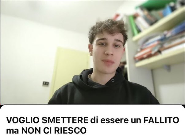 ukeusui's tweet photo. Sarò sincera mi mancano Tante cose che facevo in svezia ma. ma una di quelle che mi manca di più è baciare ed essere baciata 🧍 il mio ultimo bacio corrisponde al mio ultimo giorno in svezia e sarà così ancora a lungo perché vivo in un cesso di città e questa cosa mi devasta https://t.co/caC9KuuhIo
