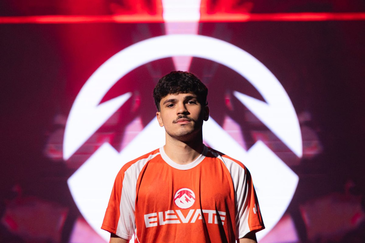Tiezzivlr's tweet photo. 🚨 RESTRICTED FREE AGENT 🚨

🇧🇷 salve guys, ainda estou sob contrato com a elevate mas fui liberado para ouvir propostas.

Função: Duelista

🇺🇸 hey guys, im still under contract with elevate but im allowed to explore offers. (fluent english)

Role: Duelist

Like + RT = 🫶 https://t.co/TtcPMaEowV