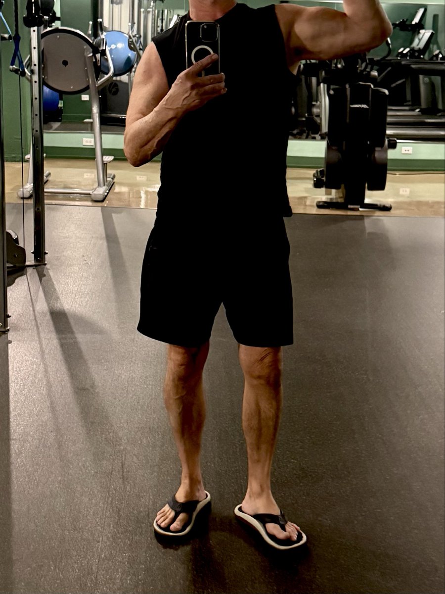 DaddyBWCFeet's tweet photo. Today’s workout session 💪 https://t.co/yfgQ4NxxxK