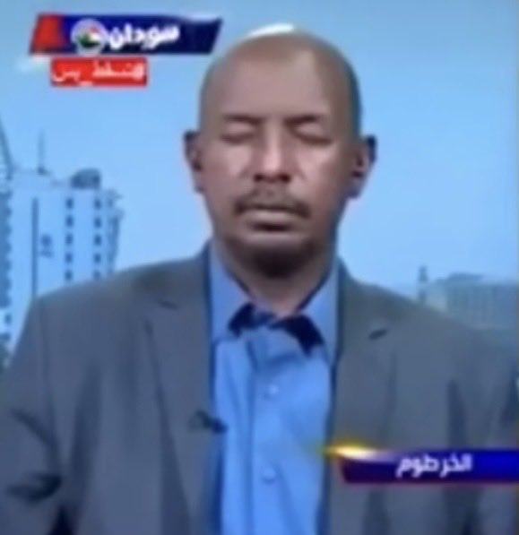 Q___31's tweet photo. حاط صورة حبيبتي بكفر جوالي وامي شافتها قالت ليه حاطها https://t.co/2SSFehW7qu