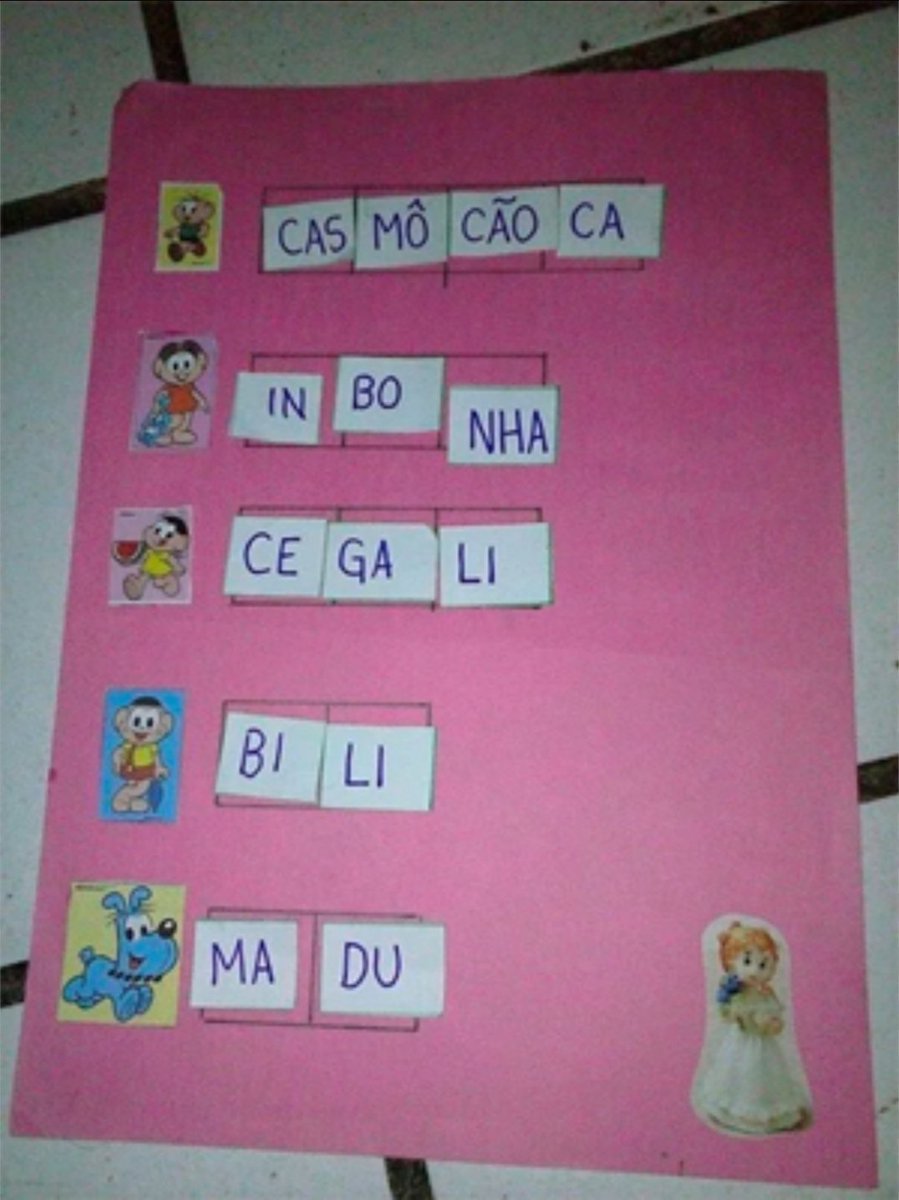aliceinchay's tweet photo. minha colinha https://t.co/nDlrHAMfFr