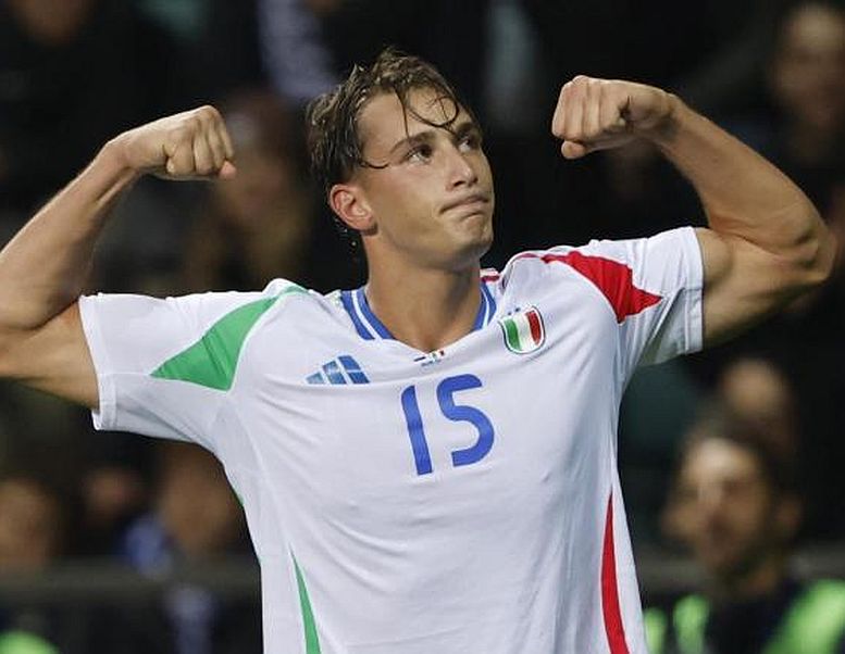 FTalentScout's tweet photo. Pio Esposito for Italy:

☑️ 11 games
⏱️ 610 minutes
⚽️ 6 goals
🅰️ 1 assist

21 years of age. A proper Azzurri bomber for years to come. 🇮🇹🚀 https://t.co/2neakxOf9f