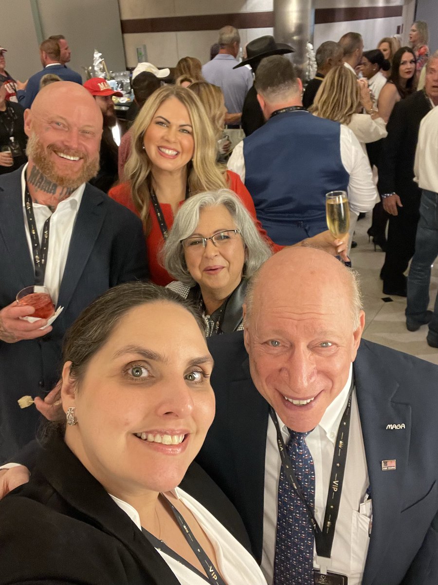 RealEvelynH's tweet photo. Selfie time with legendary @PeterTicktin @EstherPino50985 @AngiePachecoFL @TheRealJ6Shane at the American Martyr’s event by @@gatewaypundit https://t.co/fU2nEHyOZF