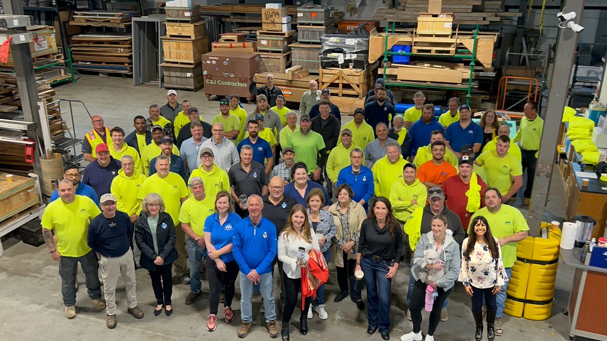 Mungerconstruct's tweet photo. It’s Not Just Business. It’s People.

One of Munger Construction’s greatest strengths is the people behind our projects. Many of our employees have built their careers here, bringing years of experience, knowledge, and strong relationships to every project. https://t.co/b9dNuWAS0p