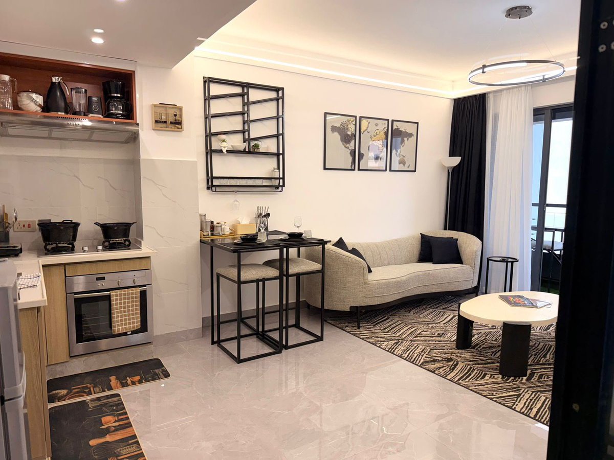 SaulKhanda's tweet photo. Street archive 👋

Kes 2500 per night studio,kes 3000 per night one bedroom.
Location,south b, Nyali, Thika Road, Bamburi n across the country.
DM is always open https://t.co/K0bXdilCb5