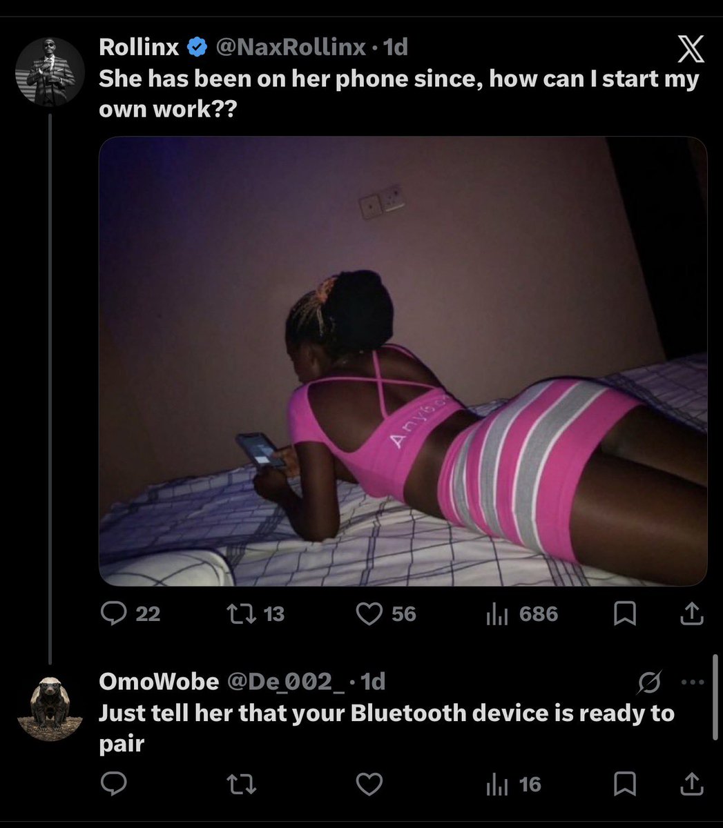 De_002_'s tweet photo. Shikina 😂😂🤣 https://t.co/l4io2i0wrR