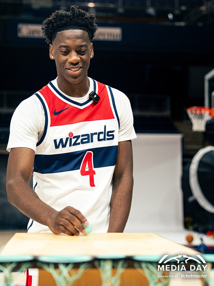 WashWizards's tweet photo. Rook's first media day 🤳

#ForTheDistrict | @Ticketmaster https://t.co/evR74TGvzK