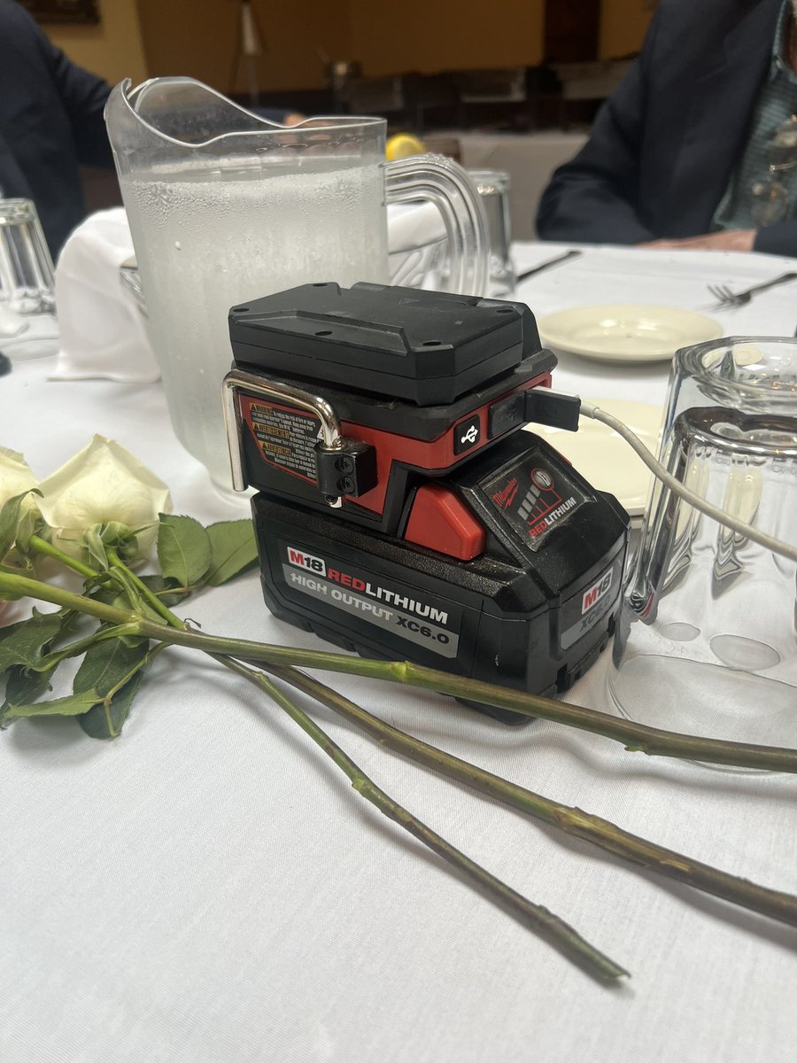 adultmomband's tweet photo. at my grandma’s repass my uncle dropped this on the table to charge his phone https://t.co/lVc4PxZM1D