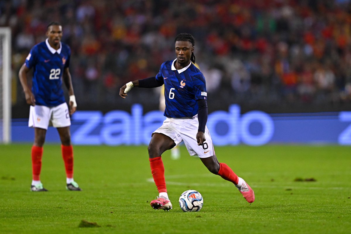 ActuFoot_'s tweet photo. C’est UN OUI la prestation d’Eduardo CAMAVINGA pour son retour chez les Bleus 🇫🇷. 😁🤝 https://t.co/0AxTnB8fTv