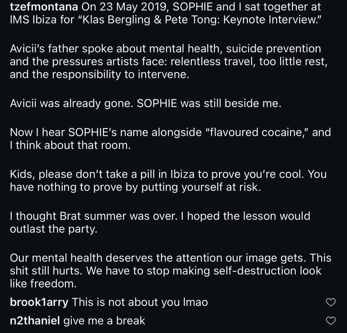 skyferrori's tweet photo. is this bitch for real???? https://t.co/72YosK246h
