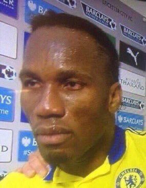 EnYoSay's tweet photo. @ActuFoot_ seys quand il voit doue débouler sur lui https://t.co/Y7944qxpxg