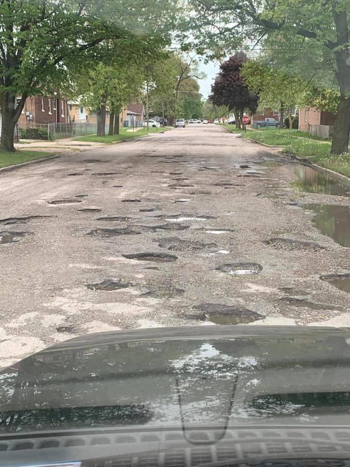 Criticalsus's tweet photo. Can't fix the roads but can install 10 million dollar contracts for flock cameras to watch your car get destroyed by them. https://t.co/04Og49GPcG
