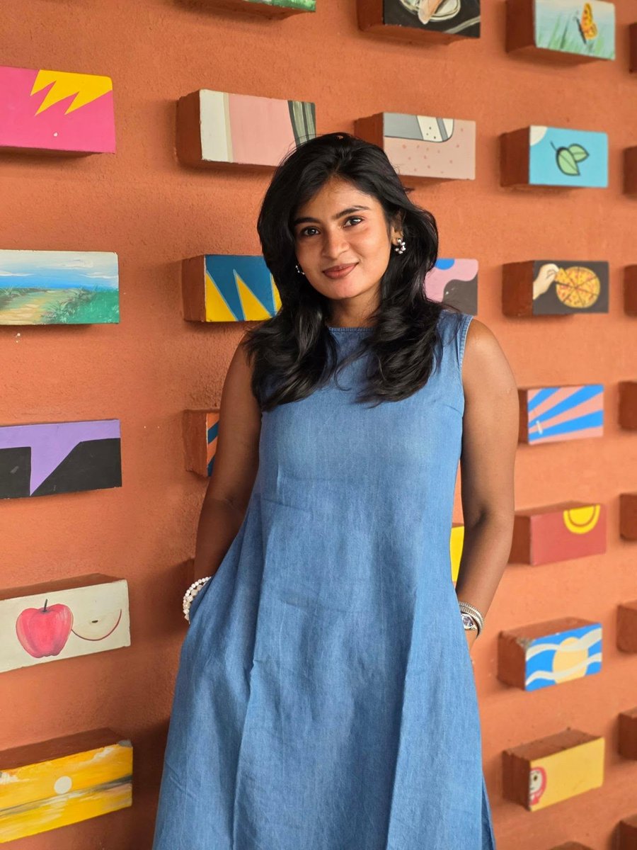 MingDobkowle's tweet photo. Denim co-ords and matching heels. Proof that denim can be elegant, styled with minimal accessories. Outfit by Lifestyle Stores; footwear by Inc. 5. Photos by Catch Cally. https://t.co/Rh06x9Ky5T