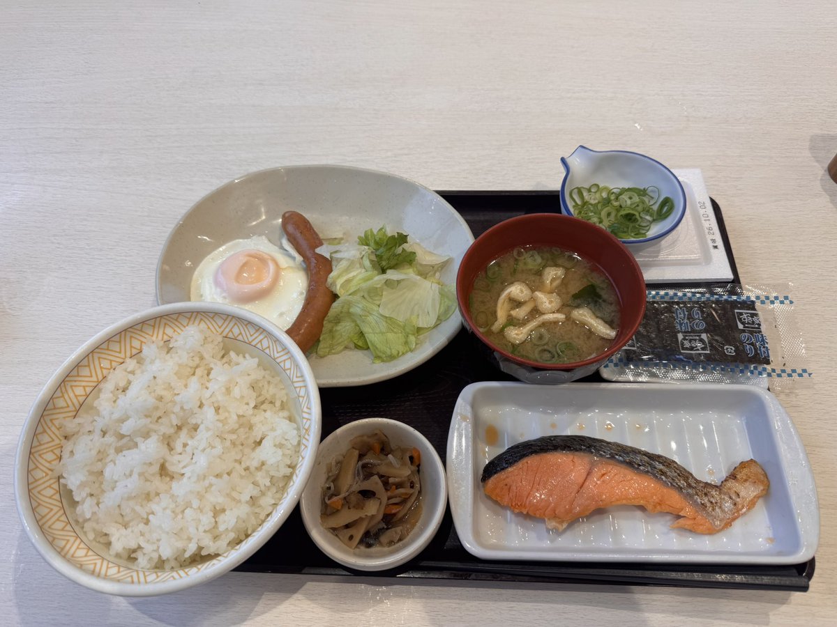 Bo2Mk1Wj8's tweet photo. 2026.9.27 久しぶりにすき家で朝食！
#すき家 #朝食 https://t.co/U43wqwzhyj