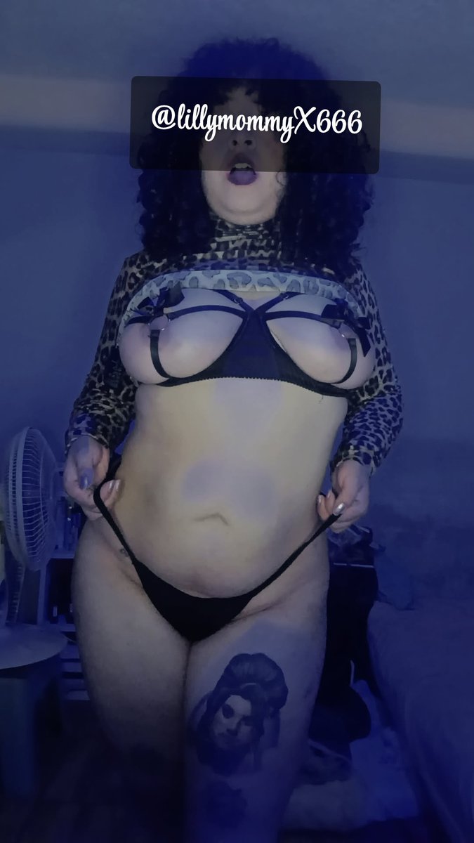 LillymommyX666's tweet photo. Está semana ya tengo pocos horarios para clases 
Y solo está semana aceptaré clientes nuevos! Tienes hasta el 20 de oct para que podamos vernos 😏😏🥴🥴🥴

Aprovechen estás pocas fechas https://t.co/ggX2jS9524