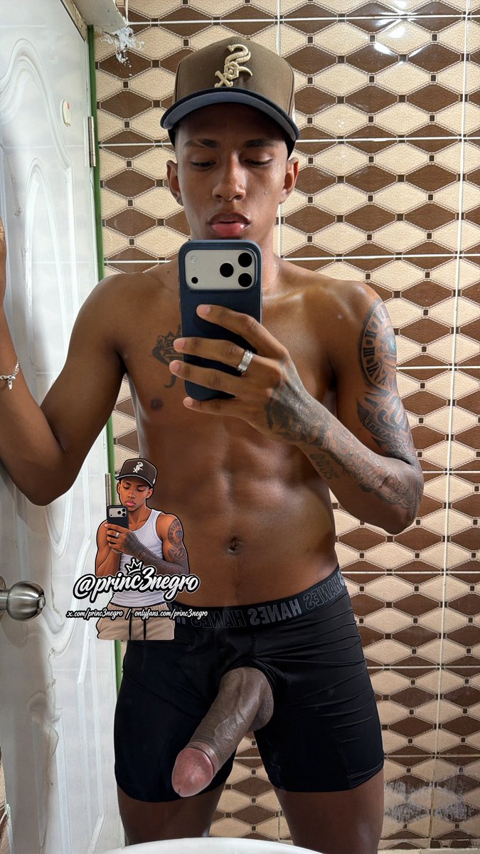 princ3bbc's tweet photo. Hello baby, follow me on my main account @princ3negro https://t.co/tnVNtLMc7S