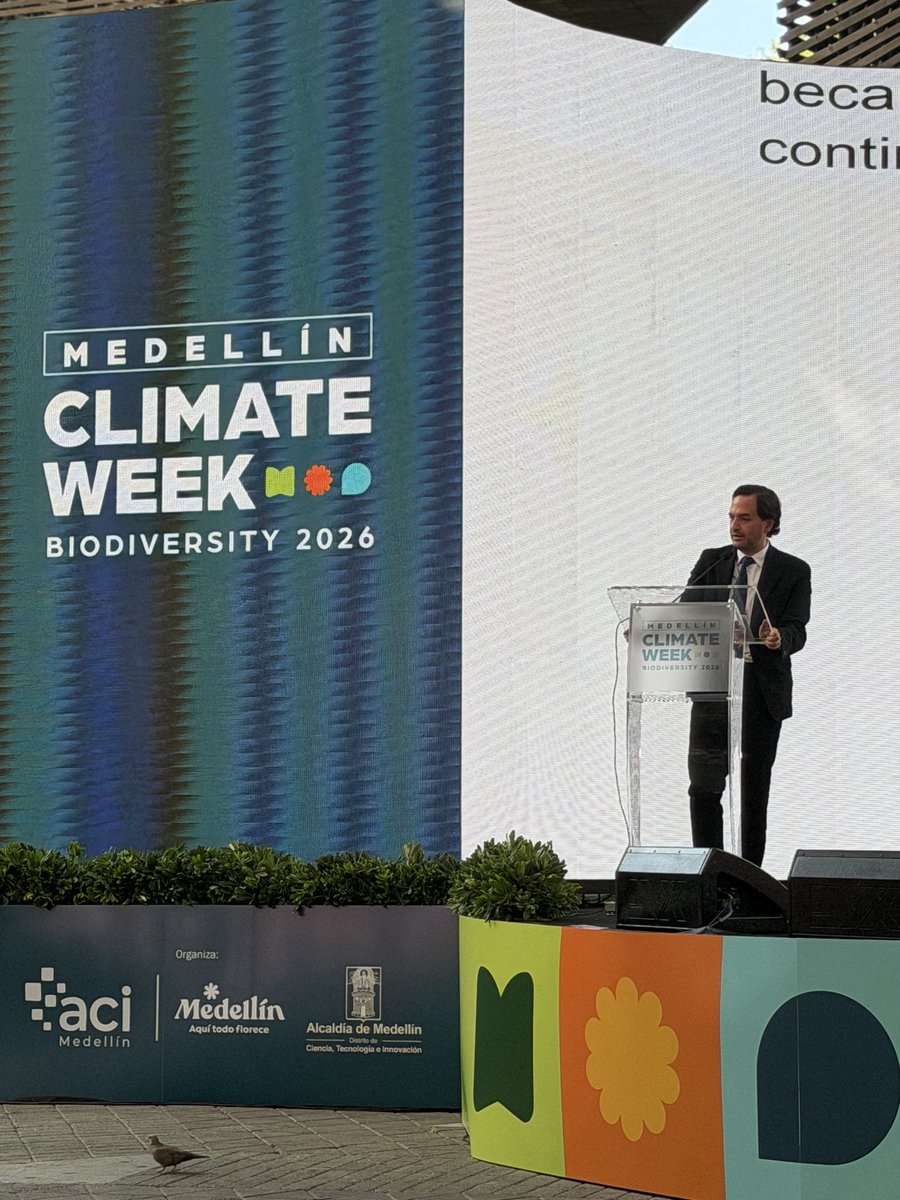 Juan_EspinalR's tweet photo. #NoParamos 

Conferencia de @DiegoMesaP en el Climate Week en Medellín https://t.co/VJ3aTDkJdj