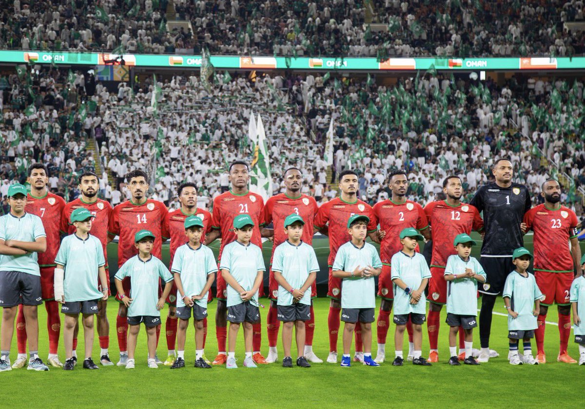 9788Mahmmood's tweet photo. منتخبنا الوطني الأول لكرة القدم يلاقي نظيره الكويتي غدًا في الساعة التاسعة والنصف مساءً، ضمن الجولة الثالثة من منافسات بطولة كأس الخليج العربي الـ #خليجي٢٧ https://t.co/hMw70nESwt