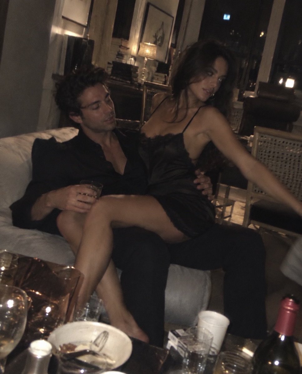 goodnightiz's tweet photo. https://t.co/NEUaRDUyOE