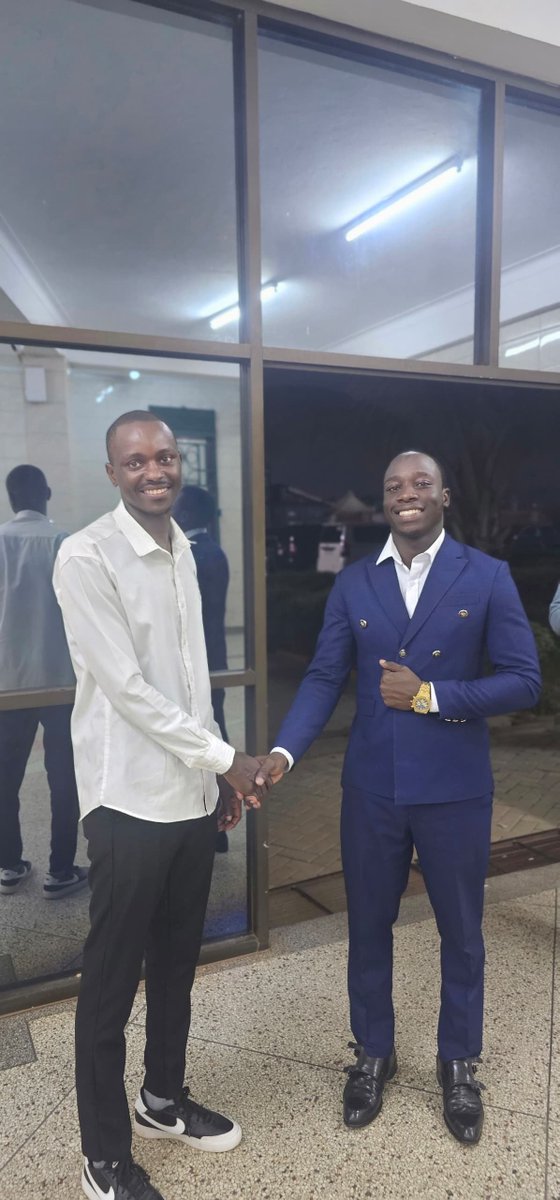 musinguzirgn's tweet photo. Today was very glad to meet miss uganda 🇺🇬 @tumukundehannah, the guild president IUIU kampala campus  and my fellow guild presidents to discuss on the matters concerning all students in uganda ,learship is not about being in church but serving those in your church, #Hannah # https://t.co/beMurgdLay