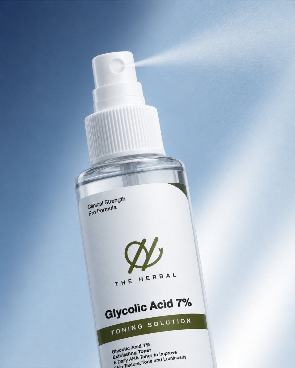 JoselynLayul00's tweet photo. Better texture, tone, and luminosity—in one spray! Clinical-strength Glycolic Acid 7% Toner is here. https://t.co/wrp0enPzVO