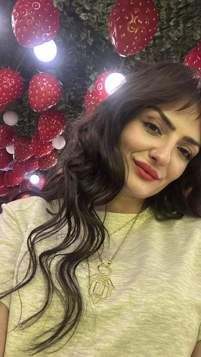 Basak_arslann's tweet photo. 😋gençlere karıştıkta noldu şekerim çıkacak https://t.co/NgaNRGKD39