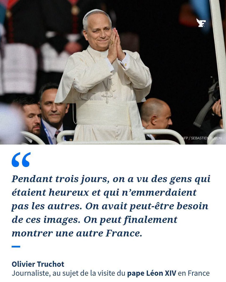 Noonours78's tweet photo. Vous ai-je déjà parlé de mon poulailler mon ami ?
Les gallinacé(e)s sont une espèce hypersociale vraiment fascinante.
Et j’adore mes poules.
Elles sont toutes nées dans mon poulailler.
Les enfants de Charly et ses drôles de poules.
La première génération introduite par mon oncle. https://t.co/Ayjliswukj