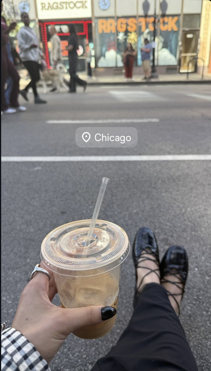 ProdigyStargirl's tweet photo. Went on trip to Chicago to see a friend this past weekend. https://t.co/MVkrWSMJno