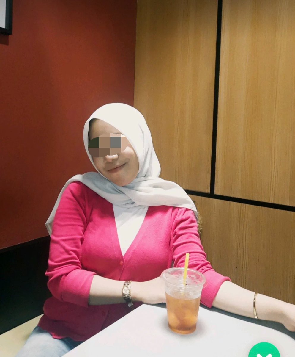 bimyapping's tweet photo. mending cari fwb aja, trauma diselingkuhin, ada yang mau fwb an sama aku?🥺 https://t.co/agWsgSslKW