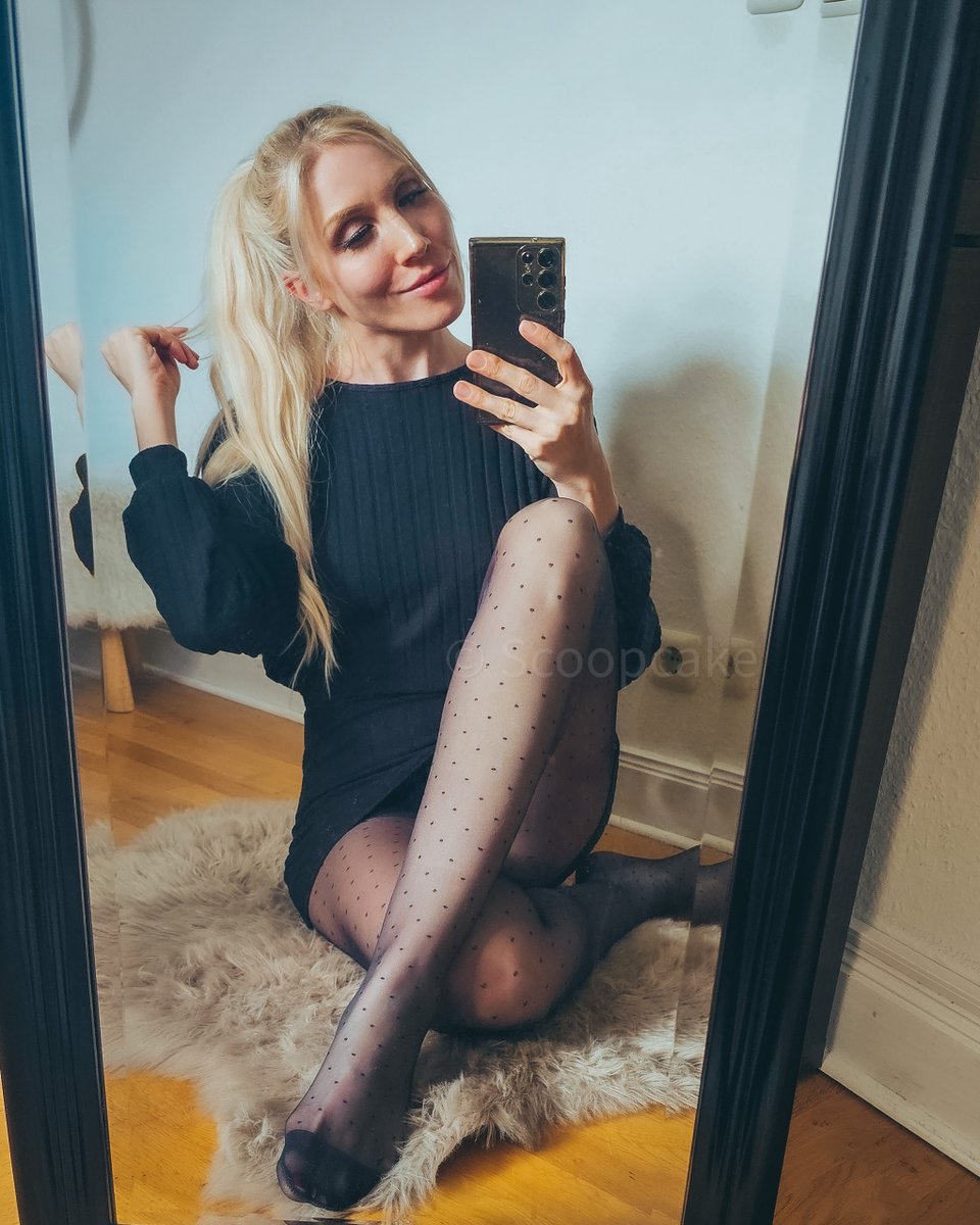 IamScoopcake's tweet photo. Zählst du die Pünktchen? 😏 https://t.co/v3rM71ZGyn