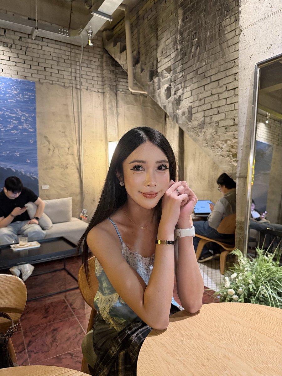 Annynnnsur's tweet photo. #광주 

Coffee time ♥️ https://t.co/WGMm65ke01