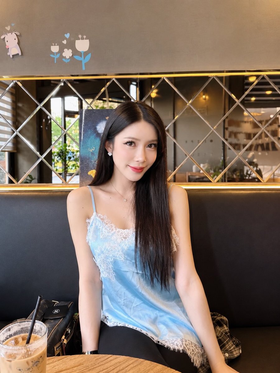 Annynnnsur's tweet photo. #광주 

Coffee time ♥️ https://t.co/WGMm65ke01