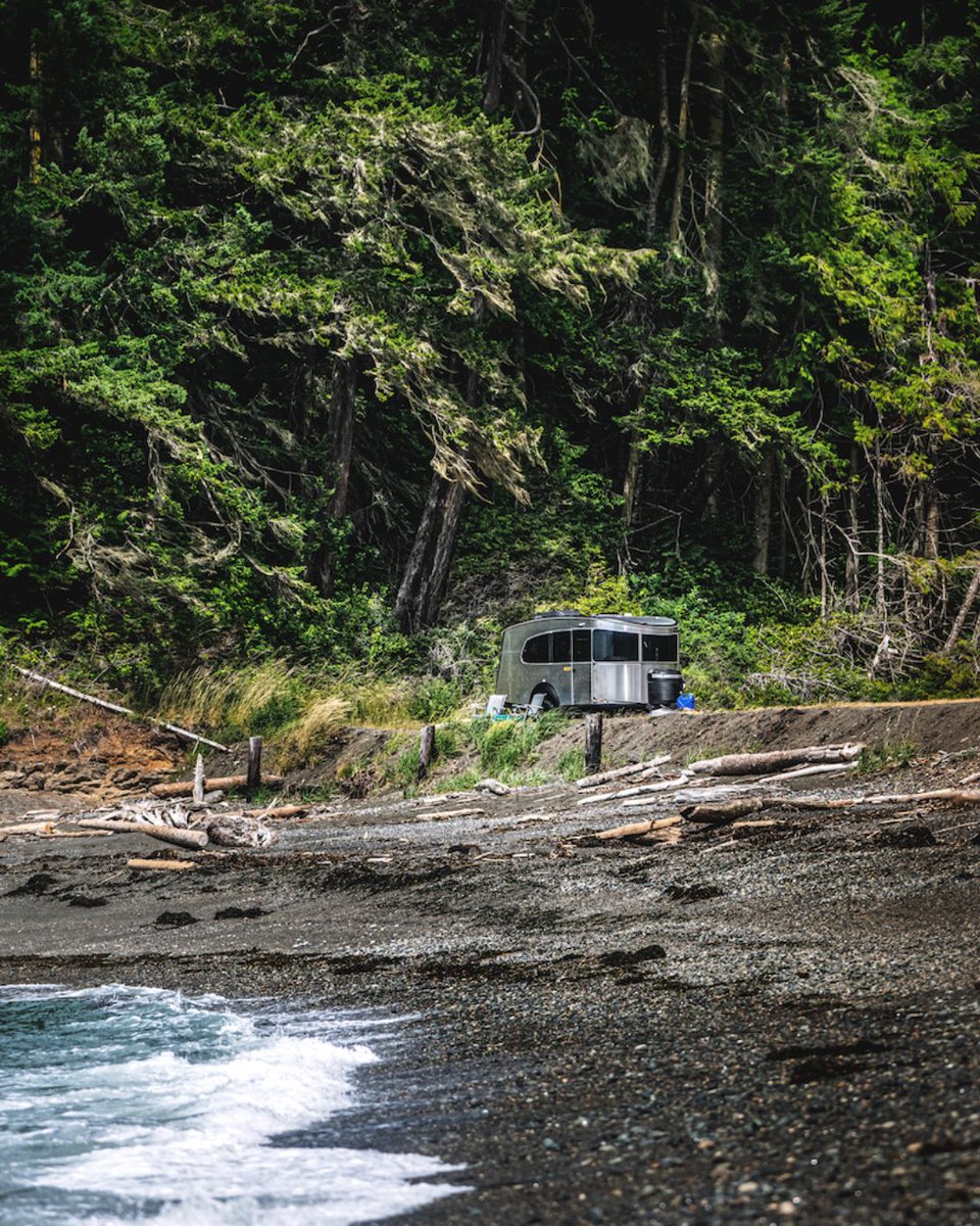 Airstream_Inc's tweet photo. You can only pick one camp setup... which are you choosing? 👀 https://t.co/FiGIGqKpNv