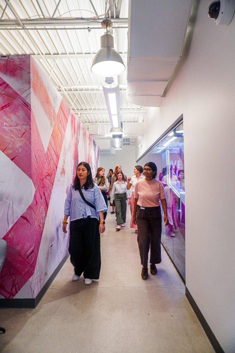 CuriosityLabPTC's tweet photo. A great afternoon at Curiosity Lab! ✨

We loved welcoming the Women in Economic Development group as part of their day exploring @PtreeCorners with Partnership Gwinnett. Nearly 30 women joined us for tours, conversation and closing remarks in The Exchange event space.

We love creating a space where people can connect, collaborate and experience innovation firsthand.
Interested in hosting your next event at Curiosity Lab? Learn more by visiting our website!

#CuriosityLab #WomenInEconomicDevelopment #PartnershipGwinnett #PeachtreeCorners #Innovation #Community