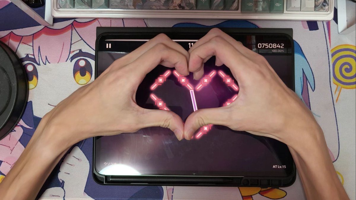 Meryljenas5bl's tweet photo. Estar lejos no detiene los abrazos virtuales que calientan el corazón  Cada video, cada mensaje, es un pedacito de compaía a distancia!， https://t.co/i1ziTxTPq7