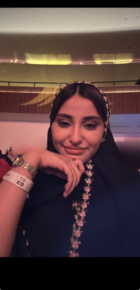 Sosa2322323's tweet photo. هذي يلي سبب دياثتك 😈🥹⚠️

يعني فرق الشعر و الوجه الحلوب ومكياج البرونز وعبايه كل الاسباب تتمنى تكتمك تحتها وتشم ريحتها 
كل هذا تعيشه ب راسك ونفسك تقولها انا ديوثك ي اختي / زوجتي 🐽😈⚠️

رتوت لو عندك شبها 🥹 https://t.co/3UvKp1y3De